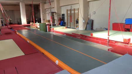 Piste de gymnastique (tumbling)